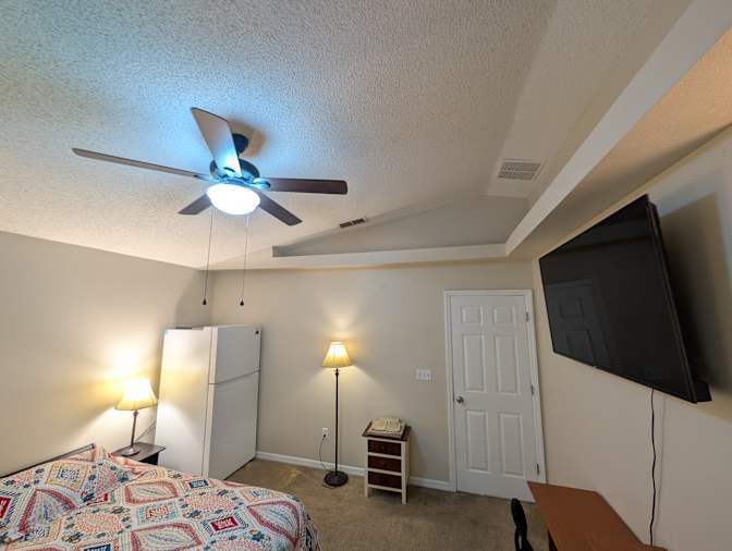 Erik's room
