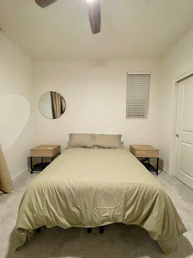 Clovis's room