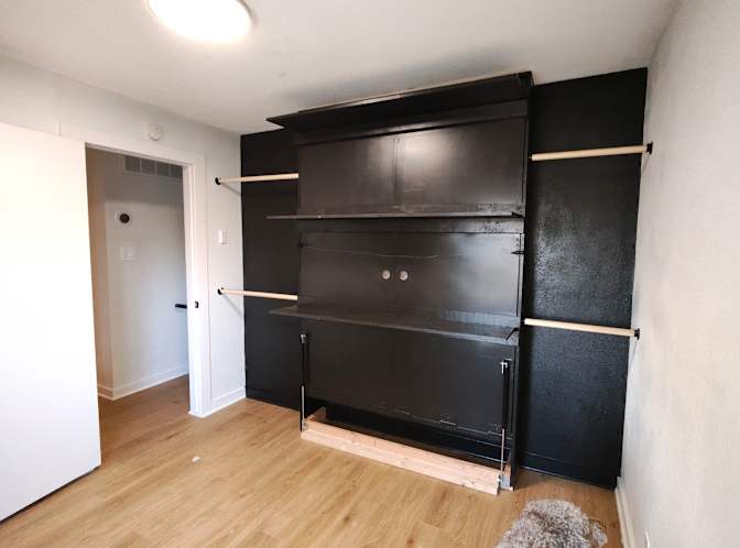 Ange's room