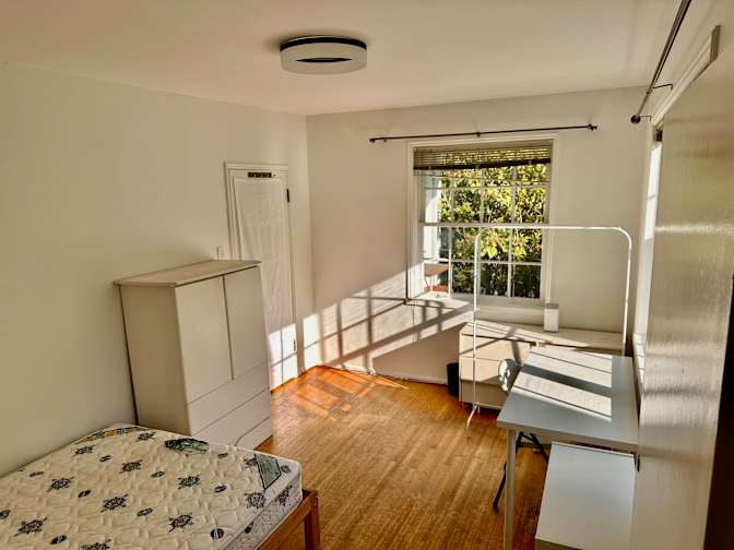 Jeffrey Griese's room