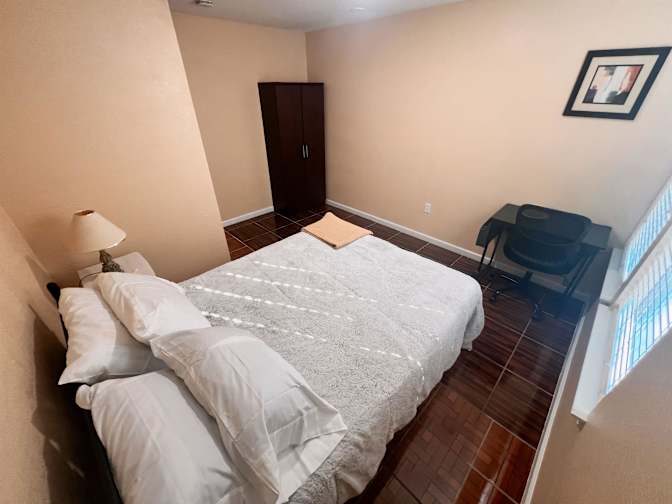 PadSplit's room