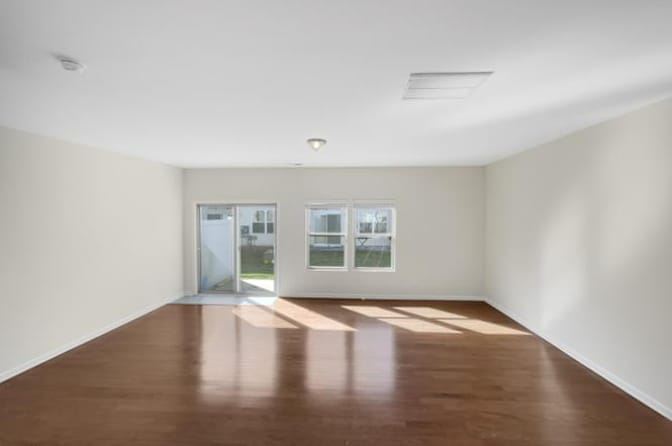 Alcove Rooms's room