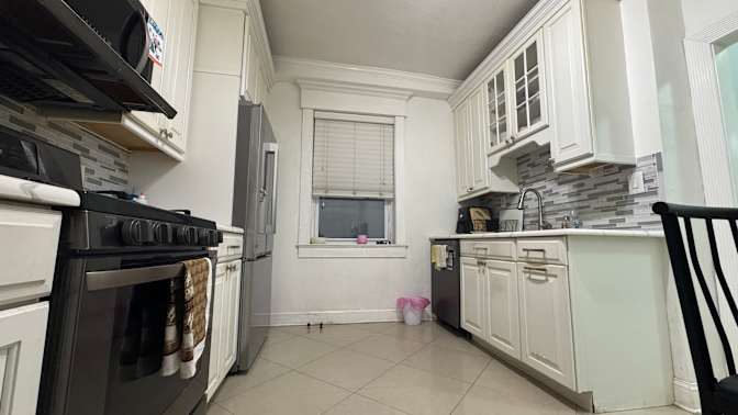 Grp two six ListMgr's room