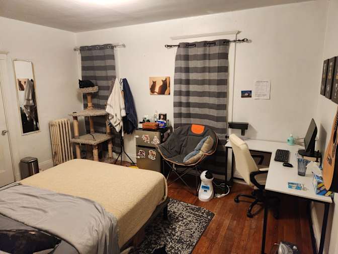 Greg's room