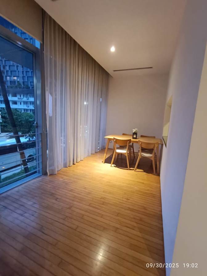 VVA EI's room