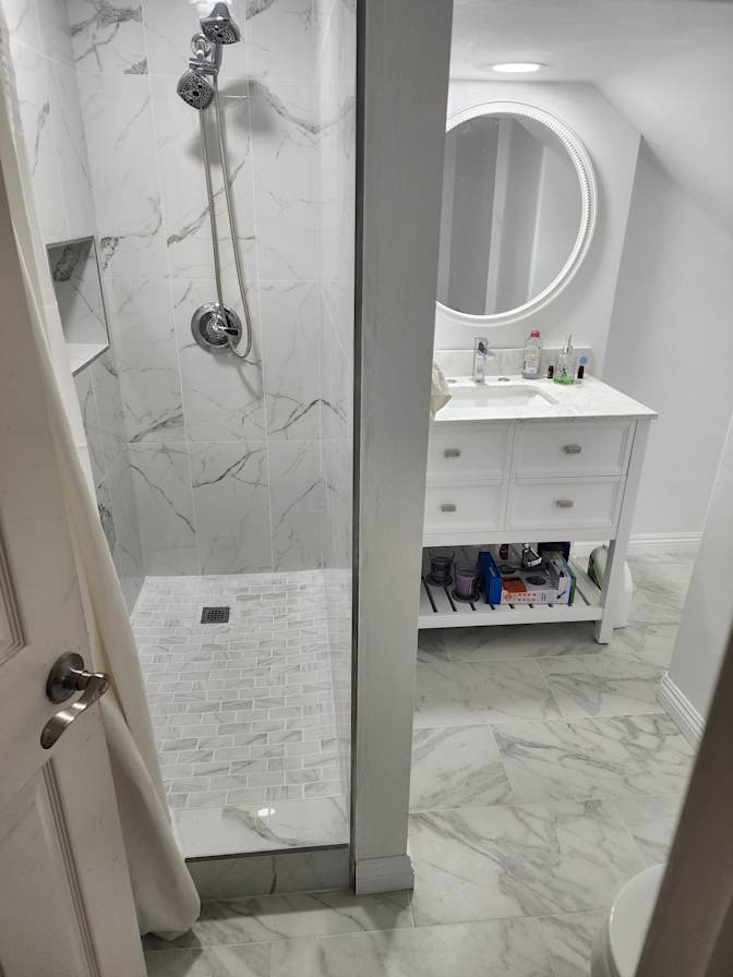 HOWARD's room