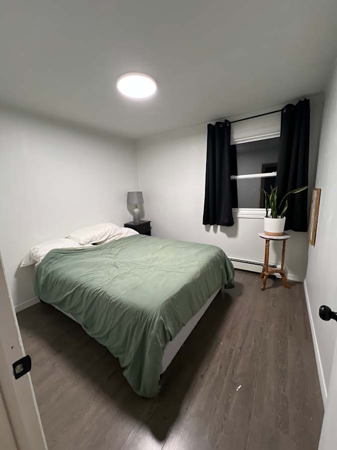 Jessica Lemmon's room