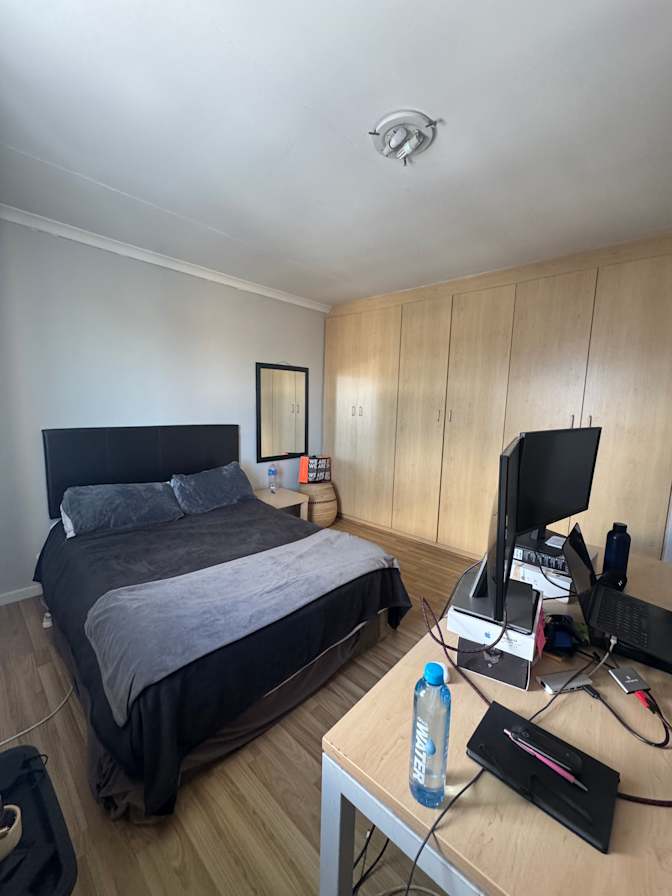 Ronard's room