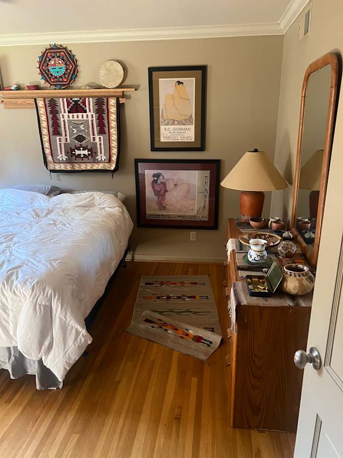 douglas holmstrom's room