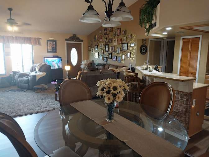 Steven G Caldwell's room