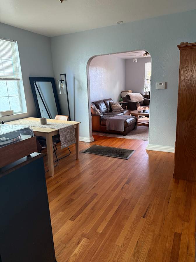 Alexis's room