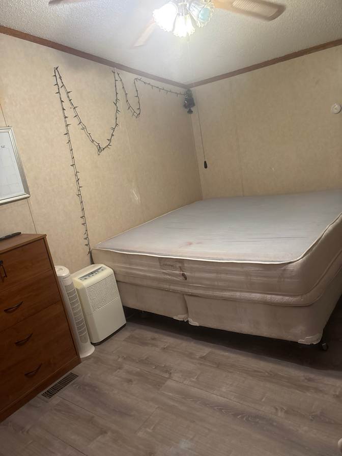 jeffrey's room
