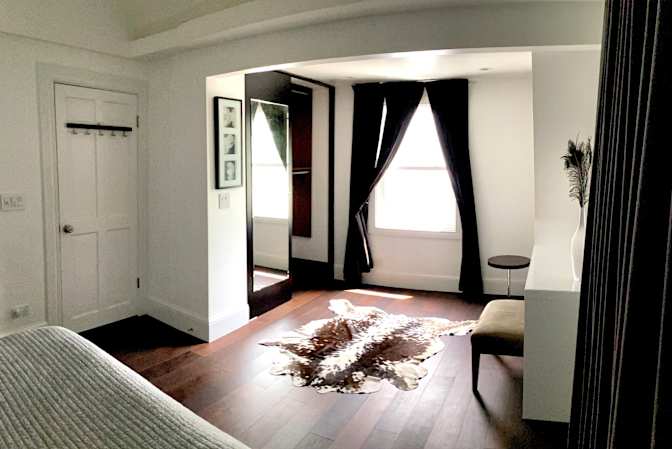 Mary's room
