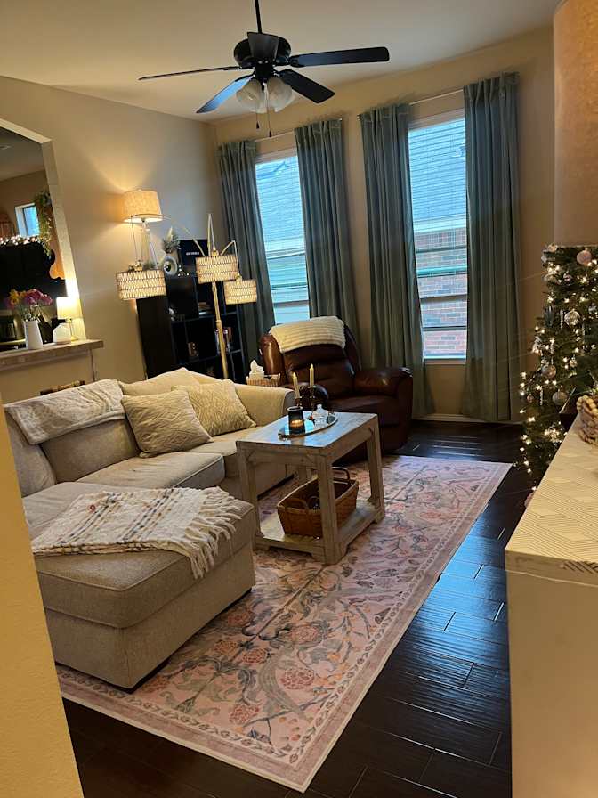 Sydney's room