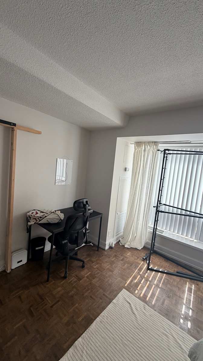 AMIR's room