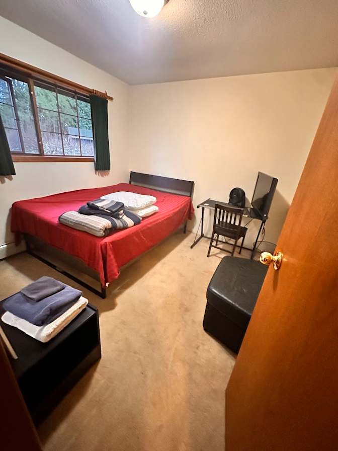 Suzanne Villeneuve's room