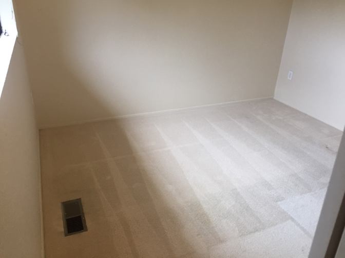 Xuebing's room
