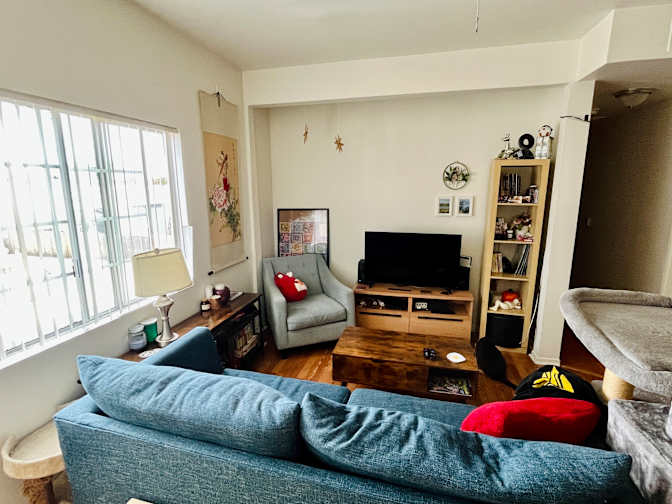 Andrea's room
