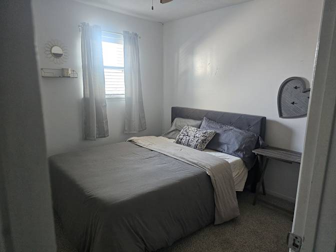 JW Consulting's room
