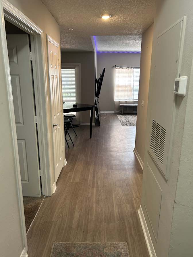 Ainsley L Blackmon's room