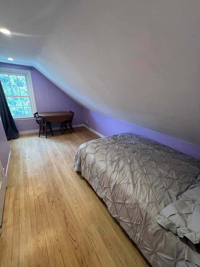 Krystal's room