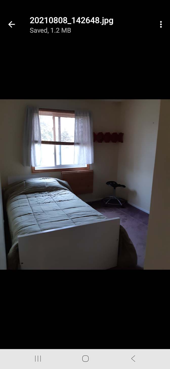 Malcolm Sinclair  Park's room