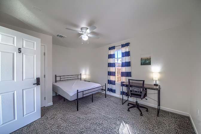 PadSplit's room