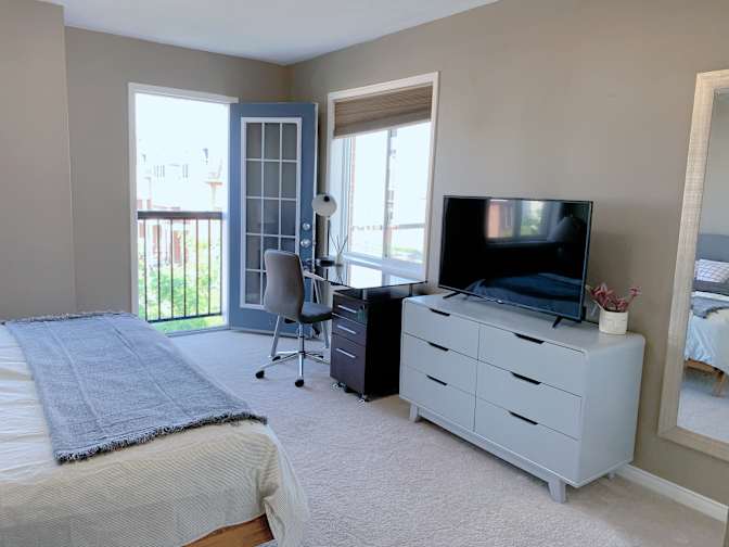 Simone's room