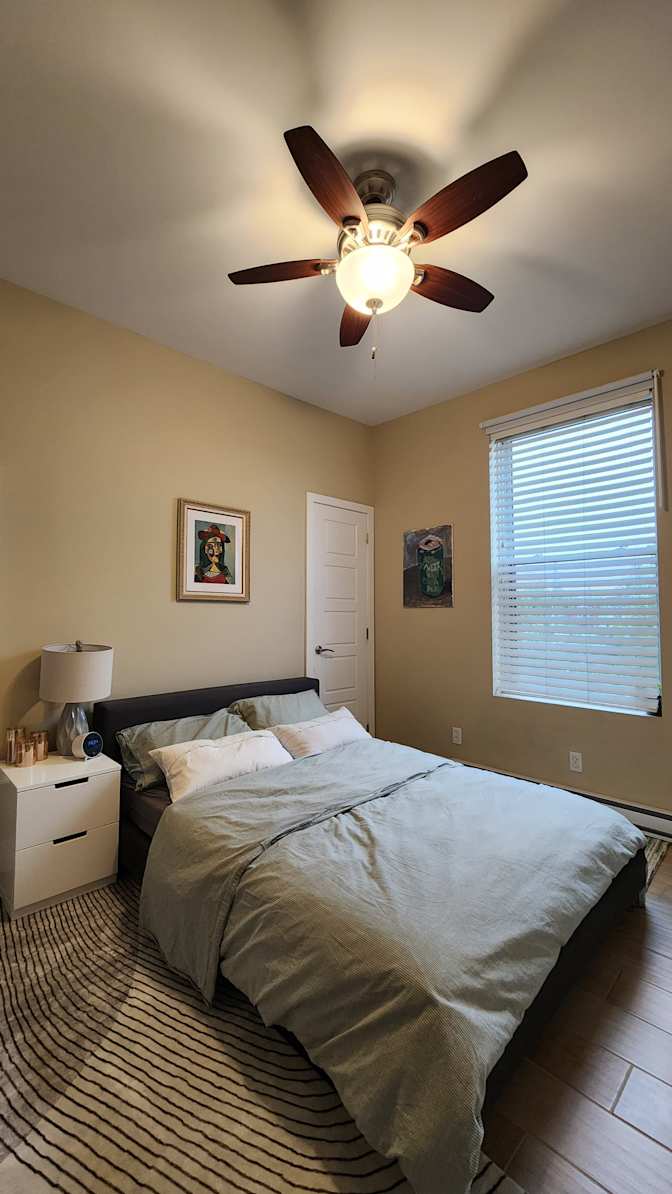 Julian Coy's room