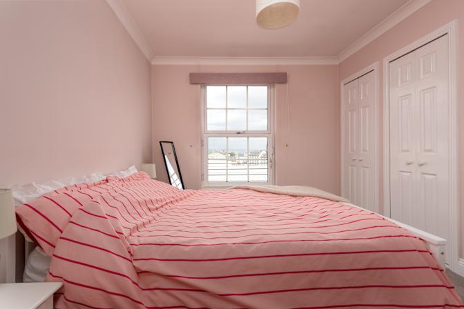 Jasmin Bouverie's room