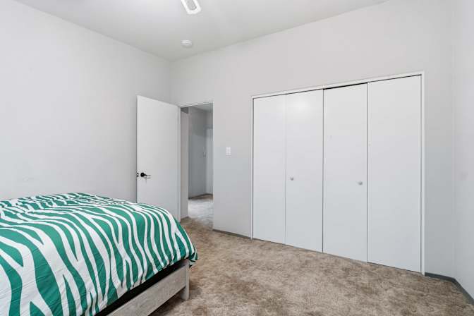 Elham's room