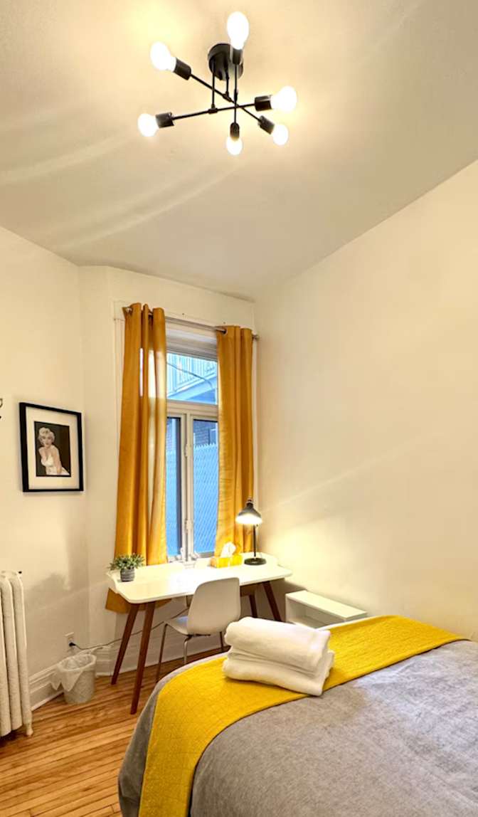 Adrianna & Gary's room