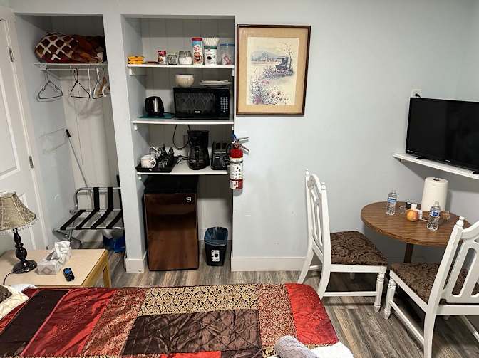 Anita's room