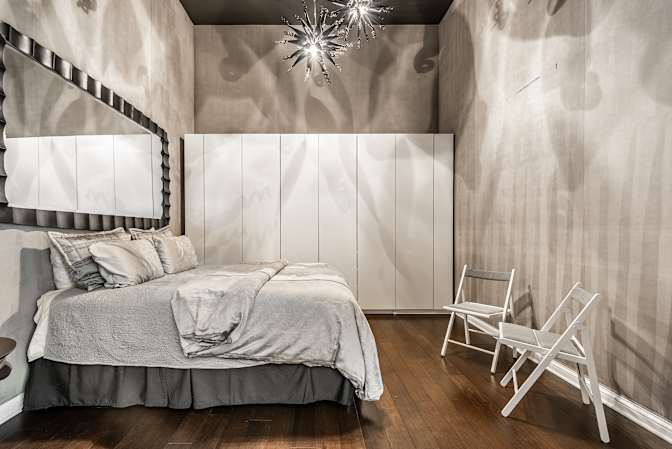 Taylor's room