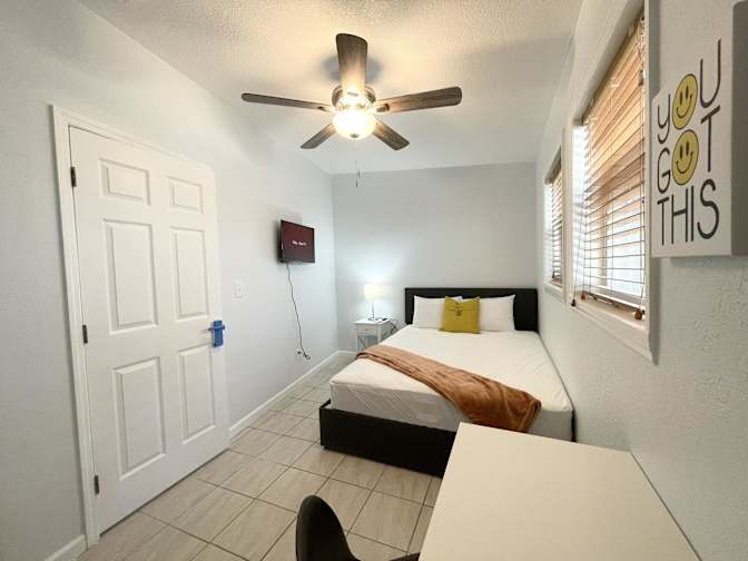 PadSplit's room