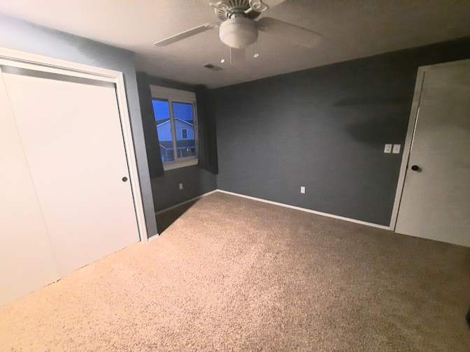 Alicia's room