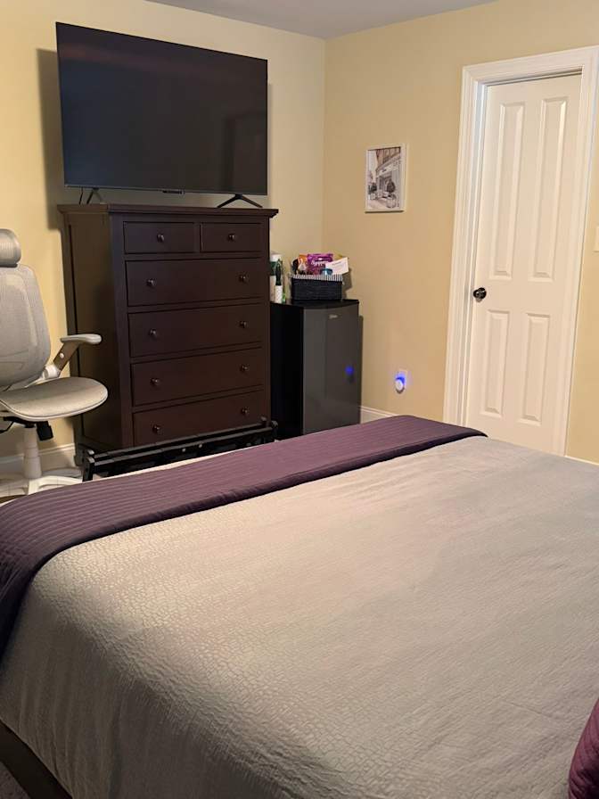 Cather Cheese's room