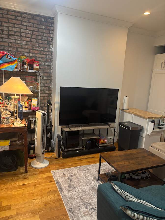 David Harris's room
