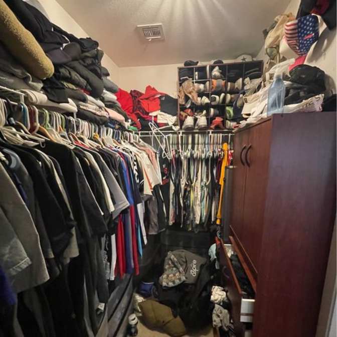 linda perea's room