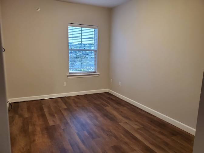 Dee's room