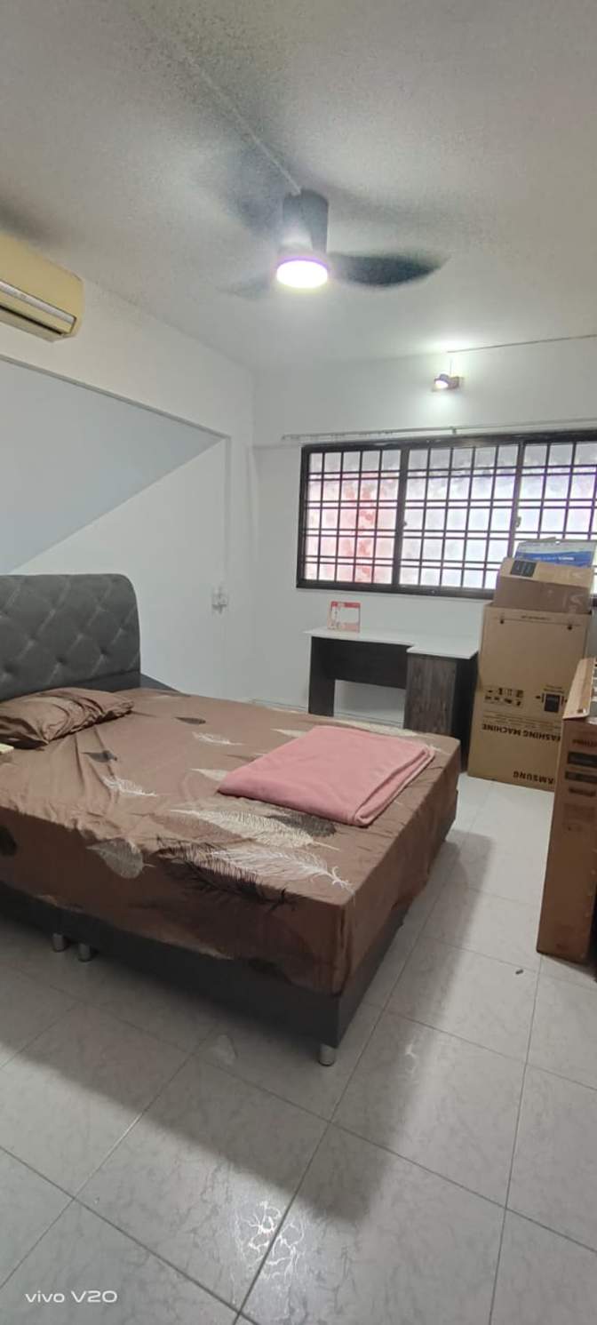 Nandhini's room