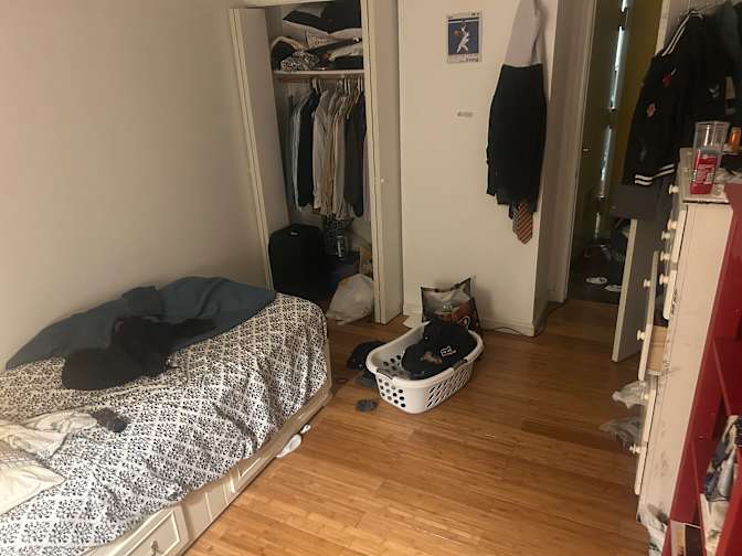 Hizekiel's room