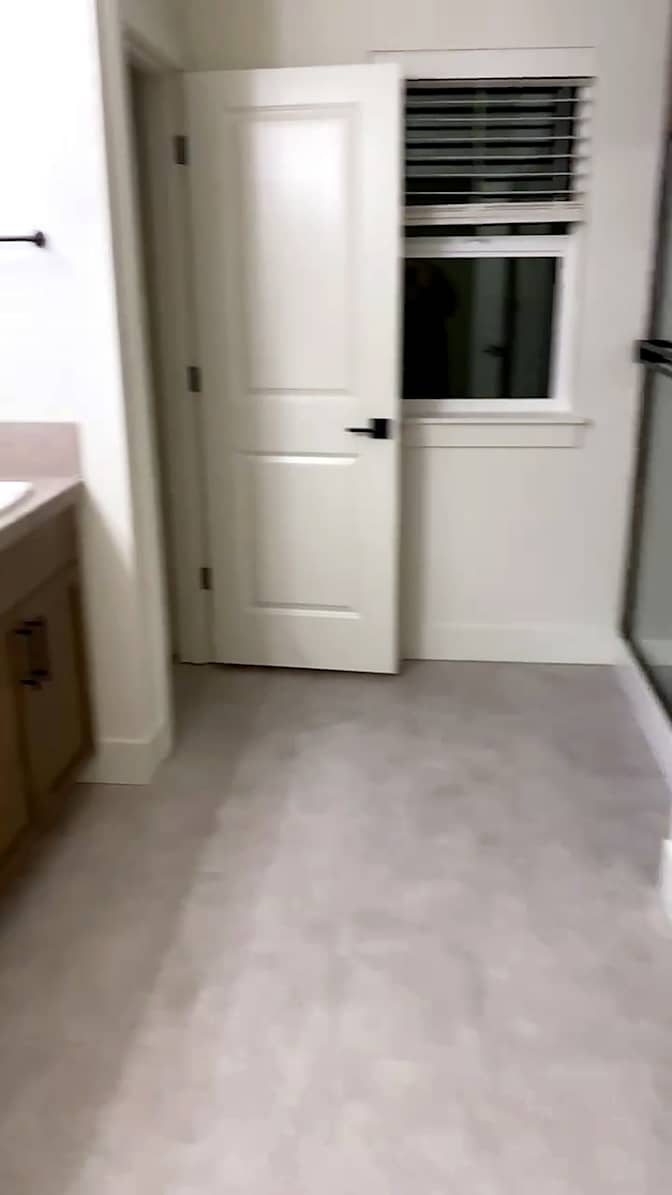 Garrette's room