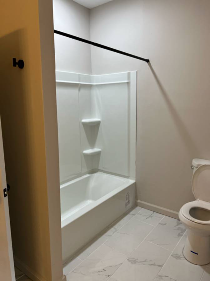 Alcove Rooms's room