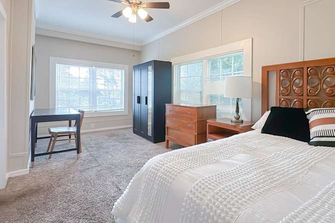 PadSplit's room