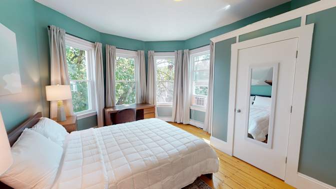 Sam June's room