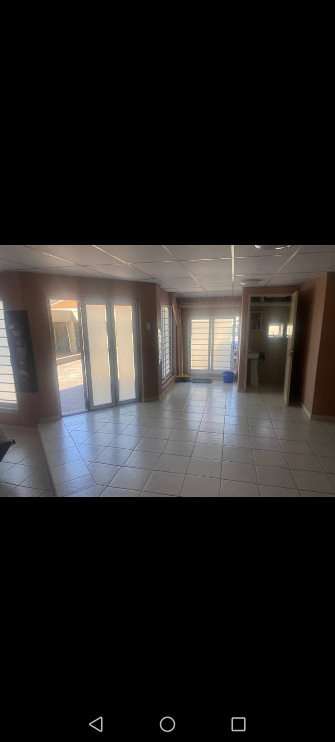 Katlego's room