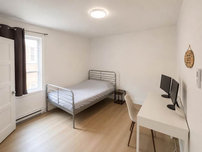 Ghassen's room