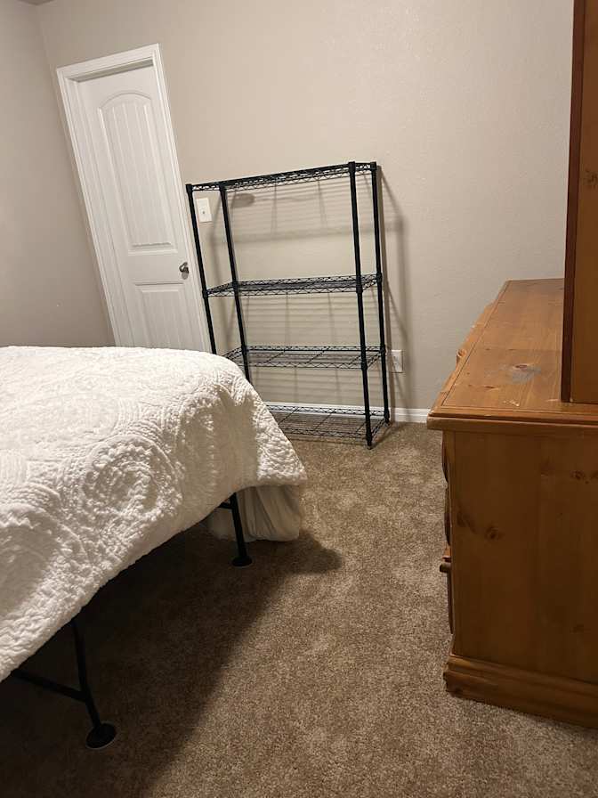 Rhonda Taylor's room