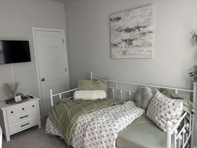 Savana's room
